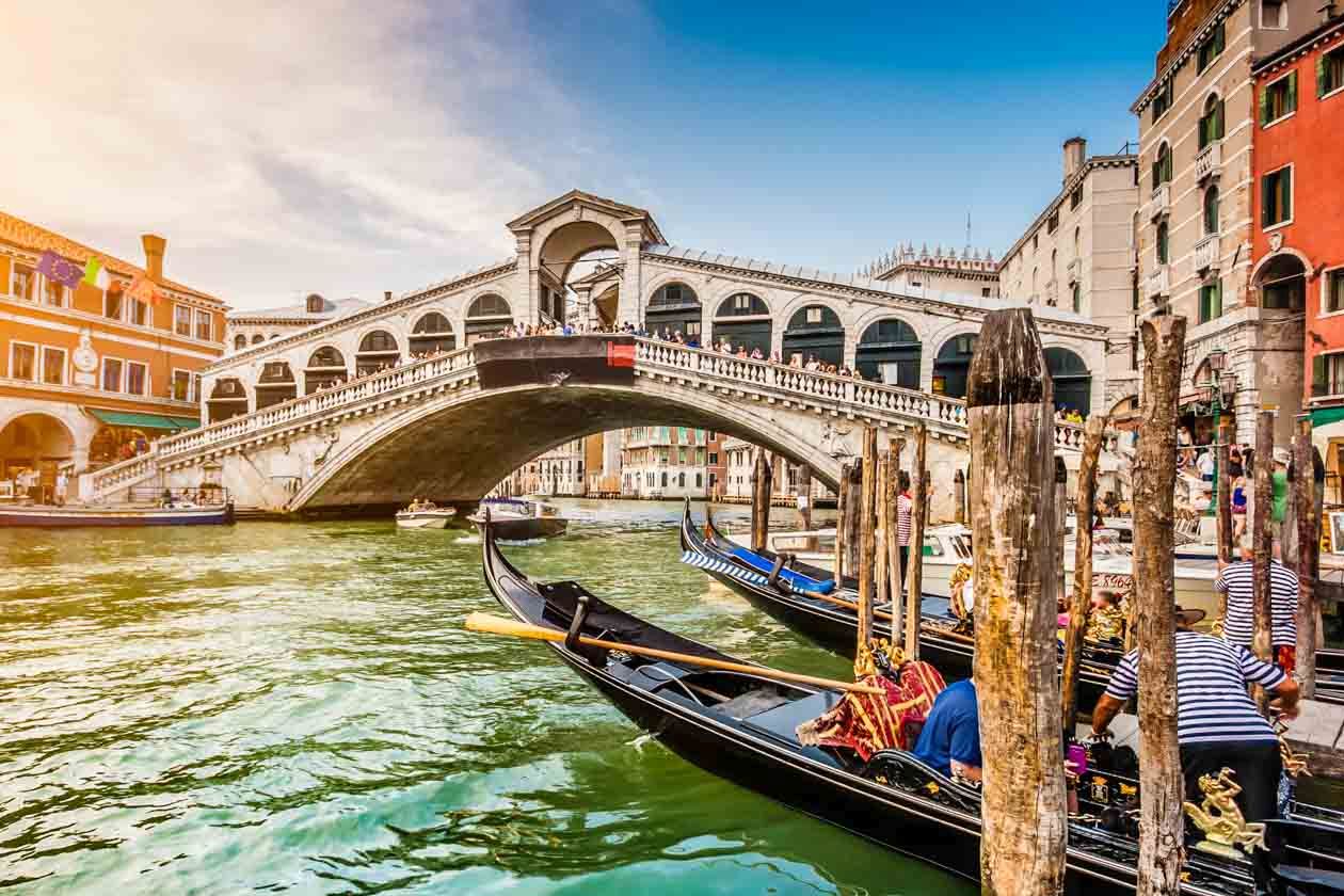 venice-grand-canal-1500-850__2_.jpg